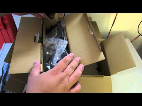 Icom IC-7100 Unboxing