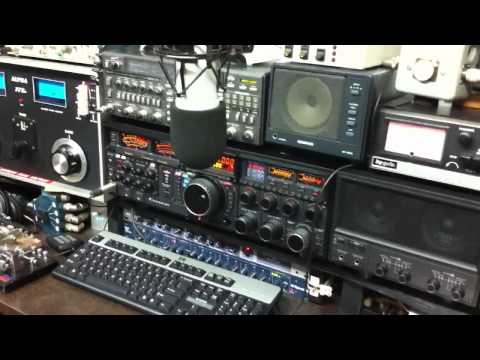 PY7ZY and WA2V at VE3NGW HAM RADIO  YAESU FTDX-9000