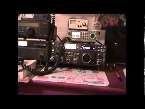 Movie of my ham radio station, November of 2001