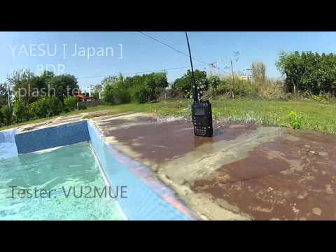 YAESU VX 8DR Underwater and Splash test by VU2MUE