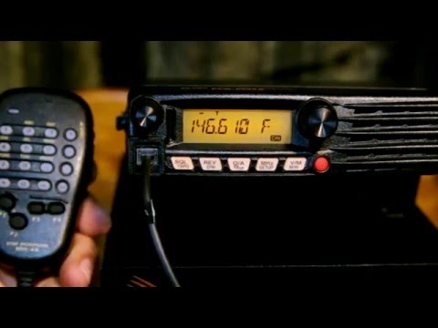 Yaesu FTM 3200DR 2 Meter VHF Fusion Ham Radio. Very basic set-up and operation.